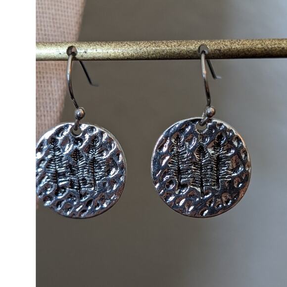 Blossom Collection Pine Tree Pine Cone Charm Silver Tone Necklace & Earring Set - Picture 4 of 6